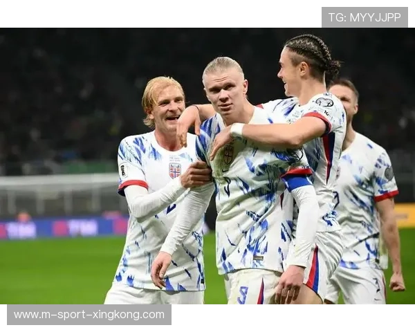 挪威晋级关键战，哈兰德头球绝杀晋级席位