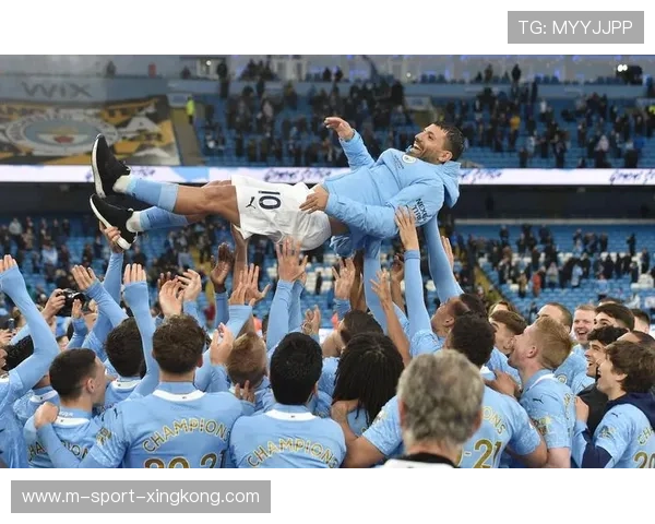 曼城准备争夺南美中路天才——足球界的新星即将闪耀英超舞台 曼城准备争夺南美中路天才——足球界的新星即将闪耀英超舞台