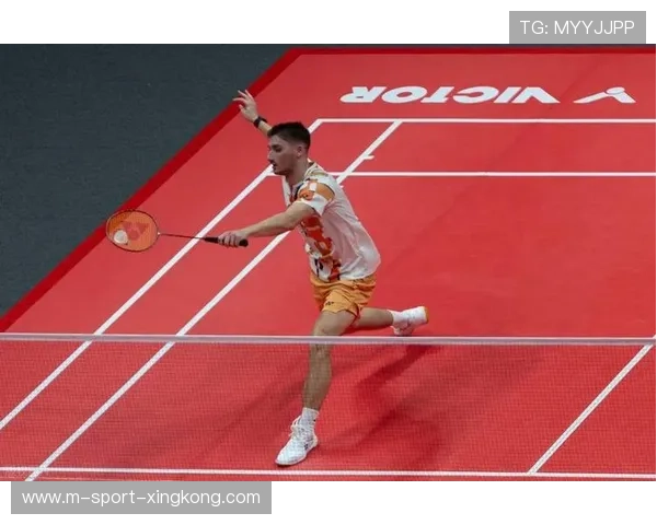 羽毛球混双拦网与反击一气呵成收下冠军